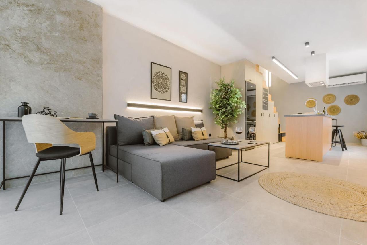 Manolis Loft Apartment, Rhodes Town Родос Экстерьер фото